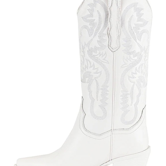 BRAND NEW Dagget Boot in White Combo
Jeffrey Campbell NWT - Picture 6 of 11